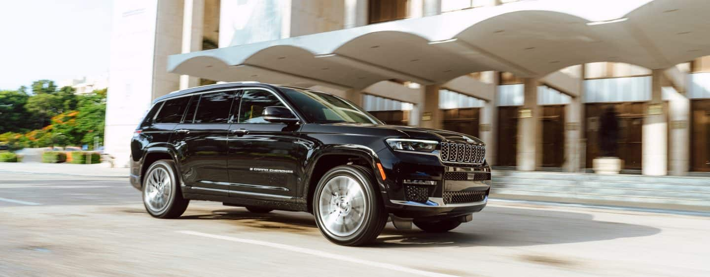 Las tres filas de asientos del Jeep Grand Cherokee.