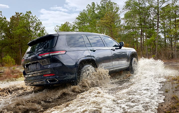 Three Row SUV See the 3rd Row 2024 Jeep Grand Cherokee L