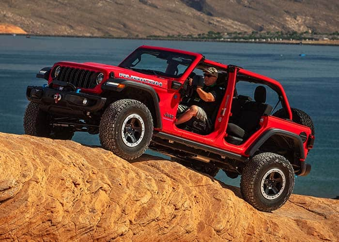 Jeep® Wrangler 2025 Explora libertad y aventura interminables